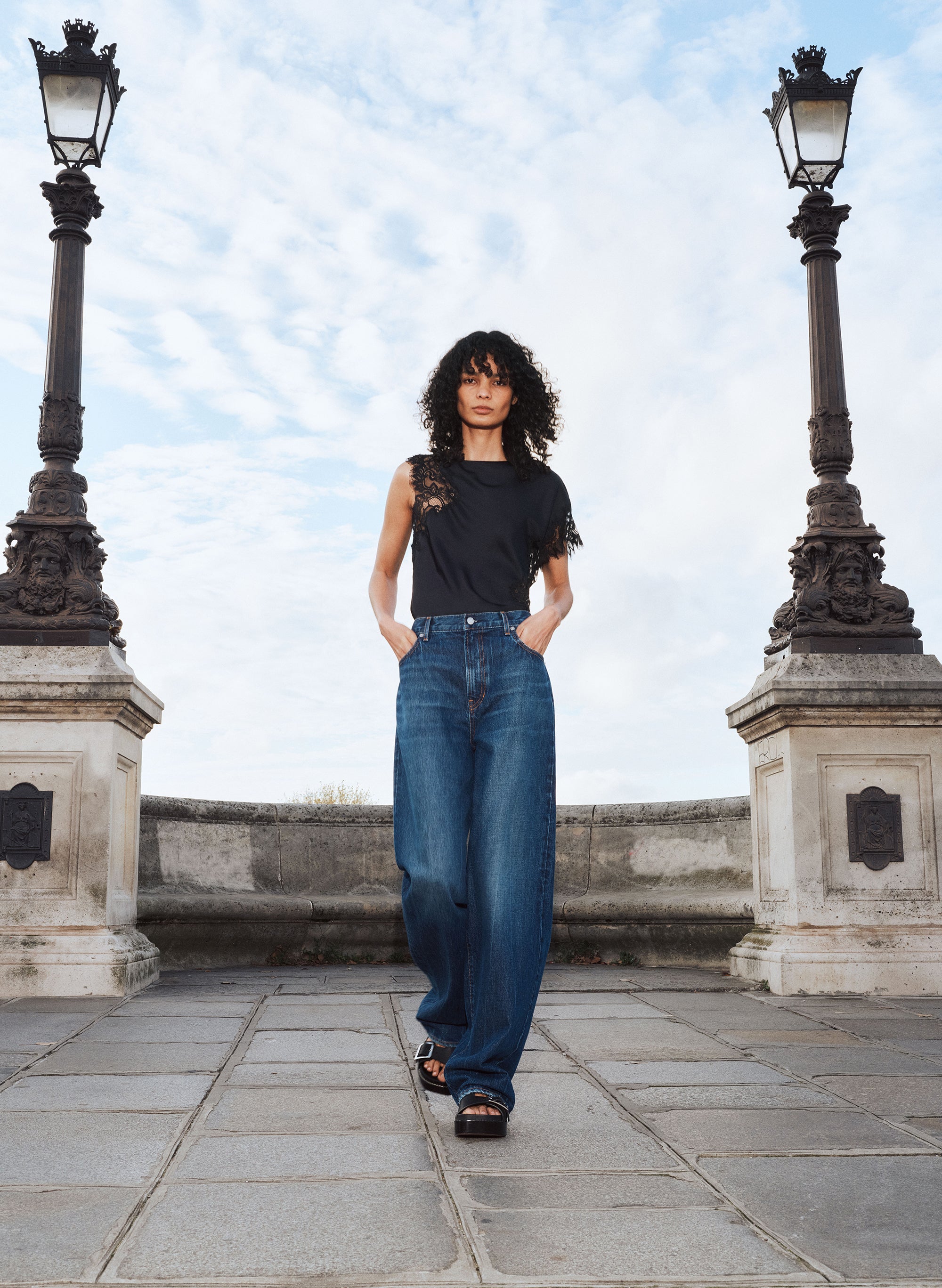 The 747 Relaxed Wide Jean