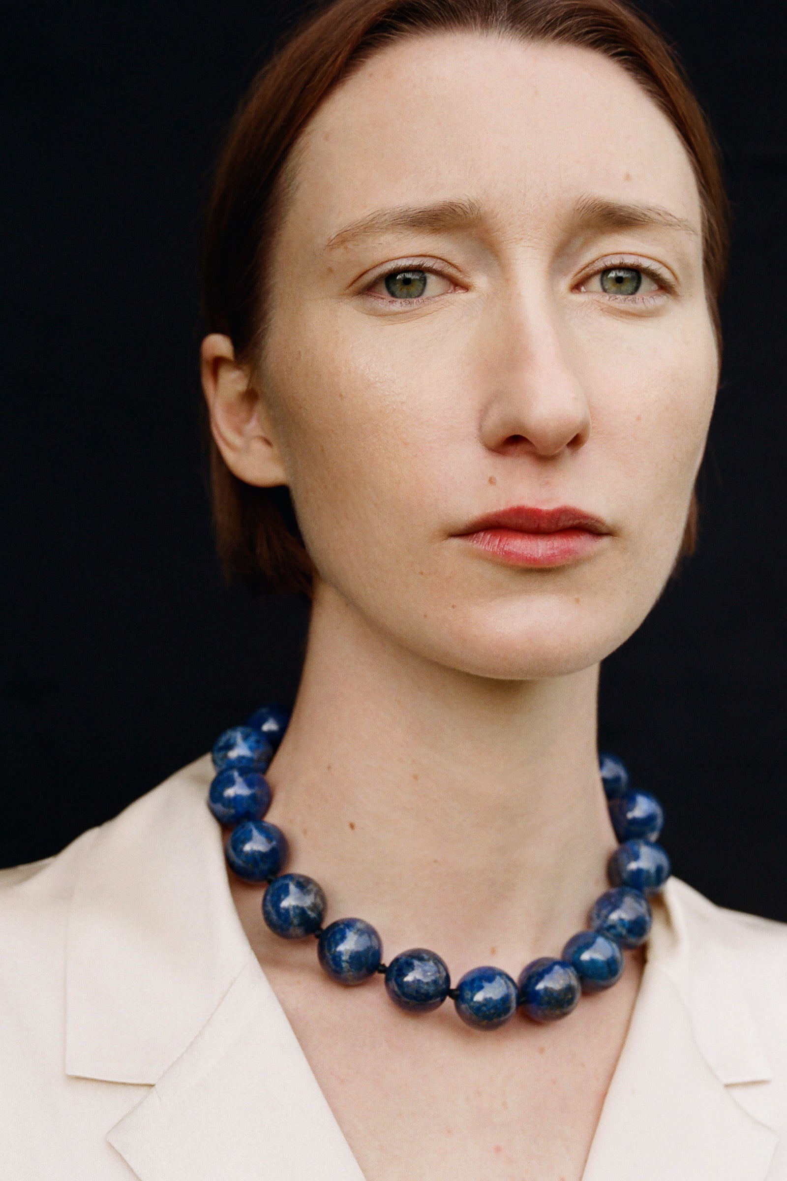 LAPIS BOULE COLLAR